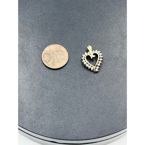 JCM Jacmel 10K Yellow Gold Diamond Accent Heart Pendant Charm Wife Mom Gift - Picture 2 of 8